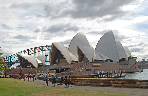 Sydney-Opera & Bridge