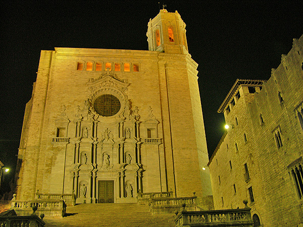 Die Kathedrale in Girona - Am Abend