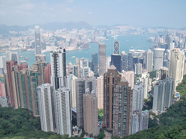Blick vom Victoria Peak auf Knowloon und Hong Kong Island