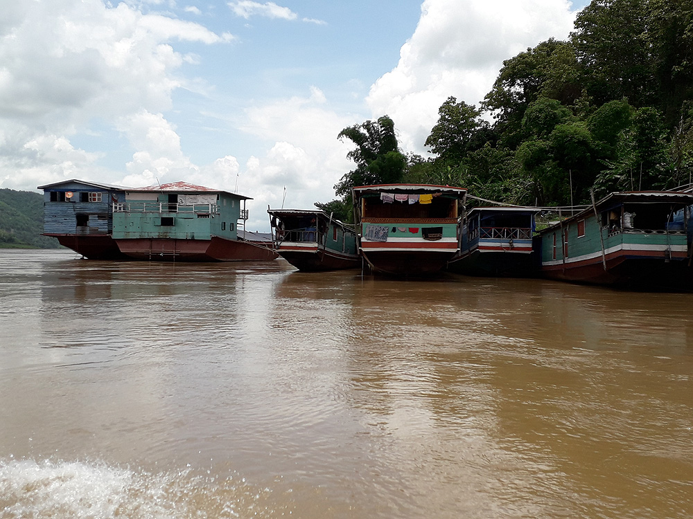 Ausflug nach  Ban Pak Ou - Am Mekong